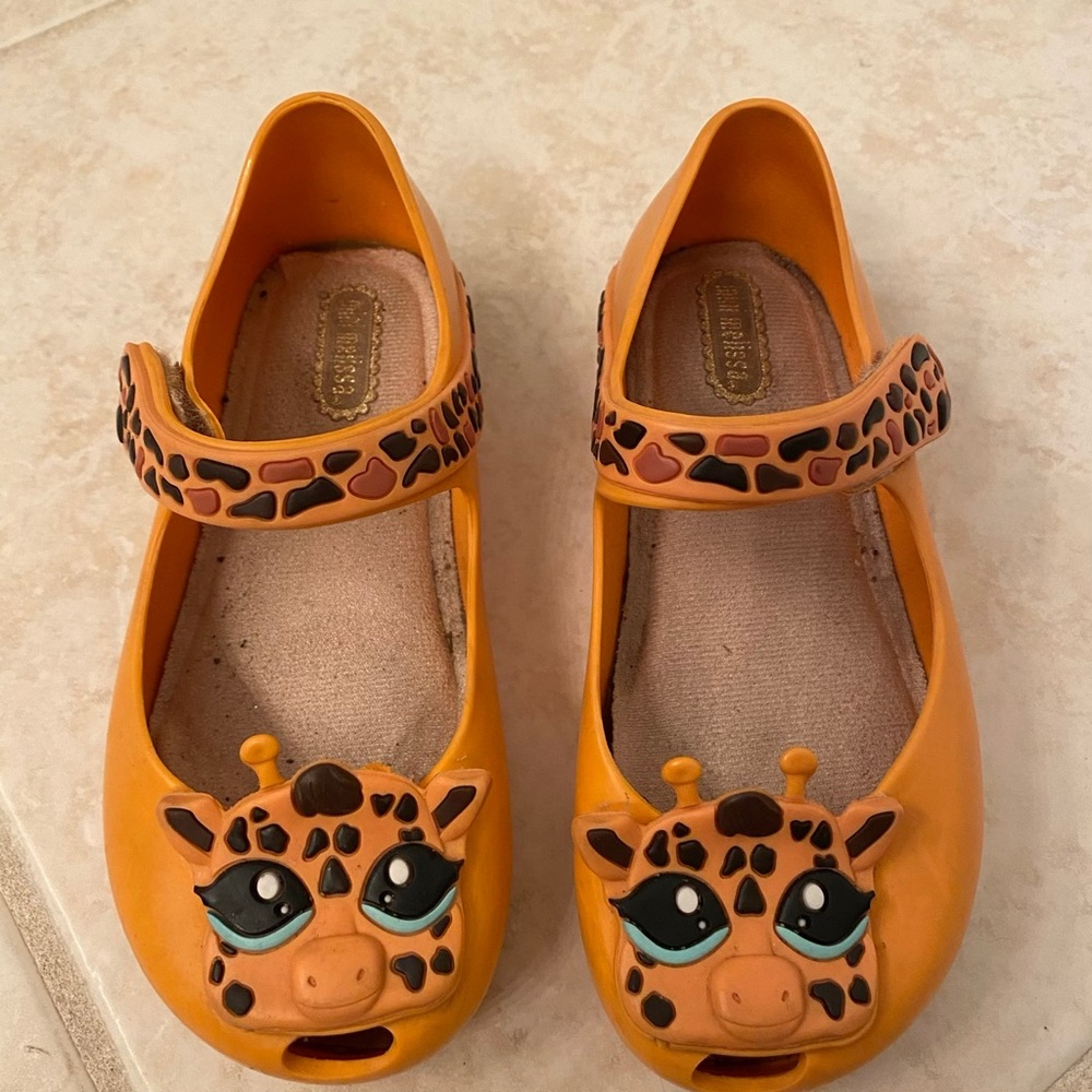 Mini Melissa Size 9 Giraffe Shoes